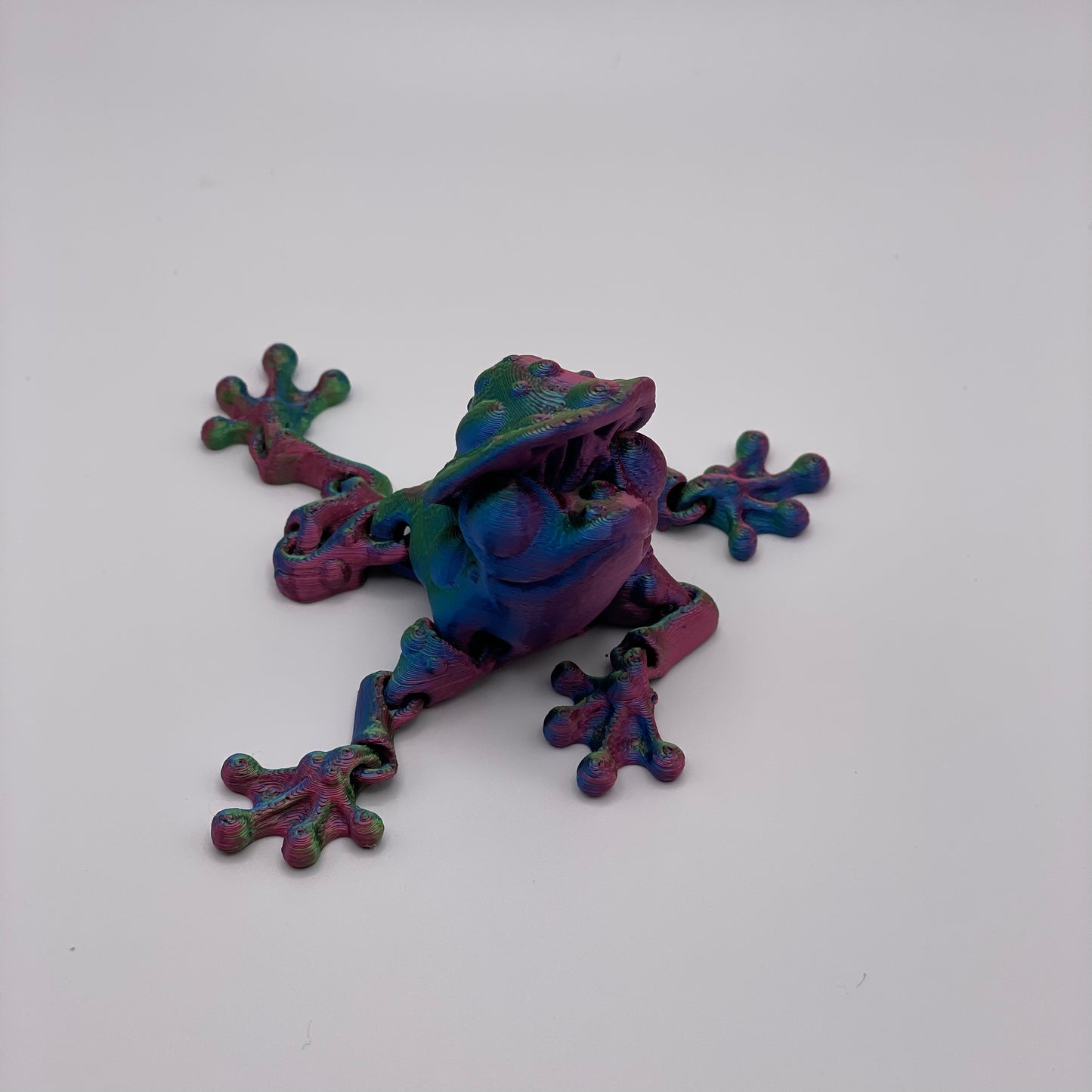 Cute Articulated Frogs