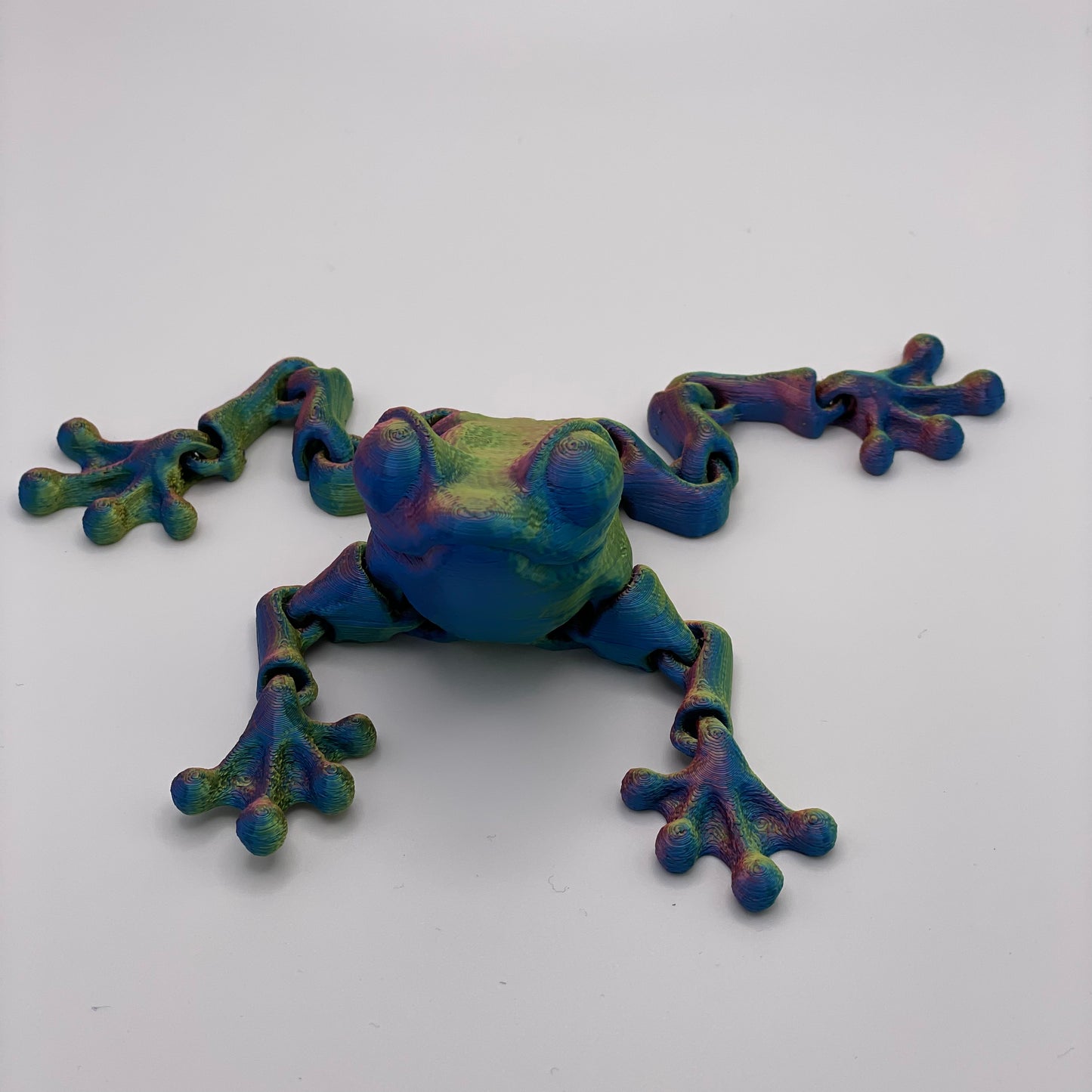 Cute Articulated Frogs