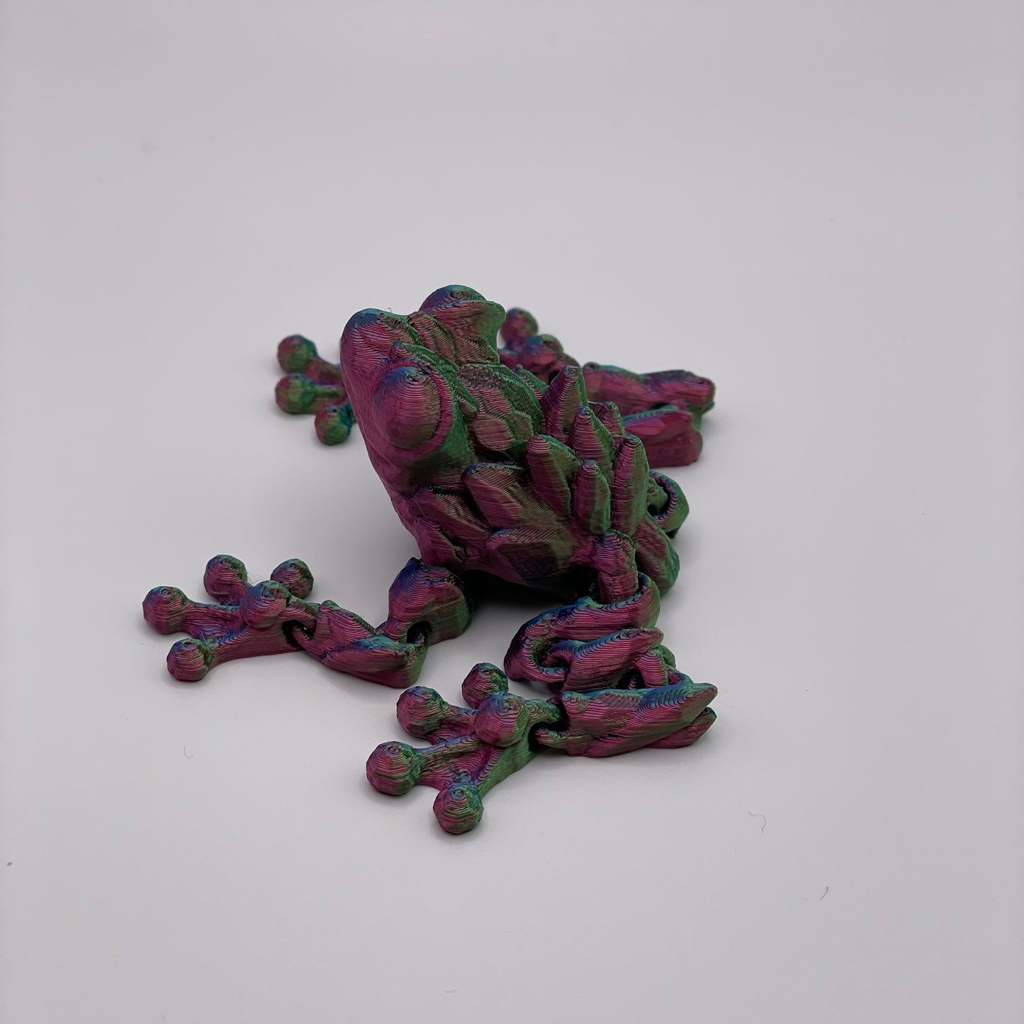 Cute Articulated Frogs